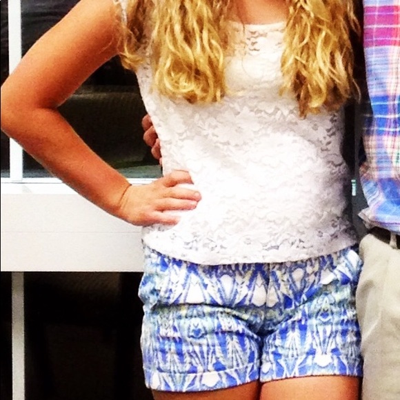 American Eagle Outfitters Pants - American Eagle printed shorts